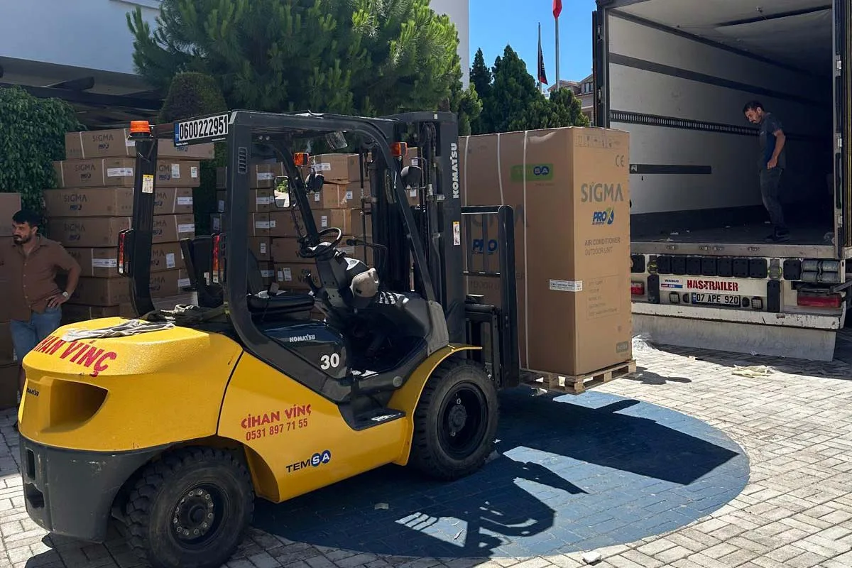 Forklift